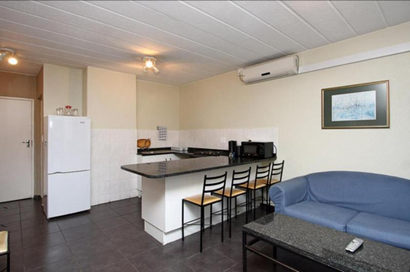 Vetho 2 Apartments Or Tambo Airport Kempton Park Room photo