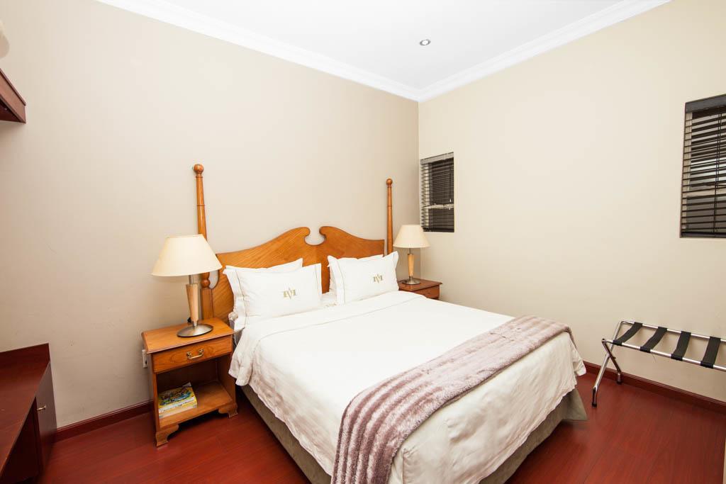 Vetho 2 Apartments Or Tambo Airport Kempton Park Exterior photo