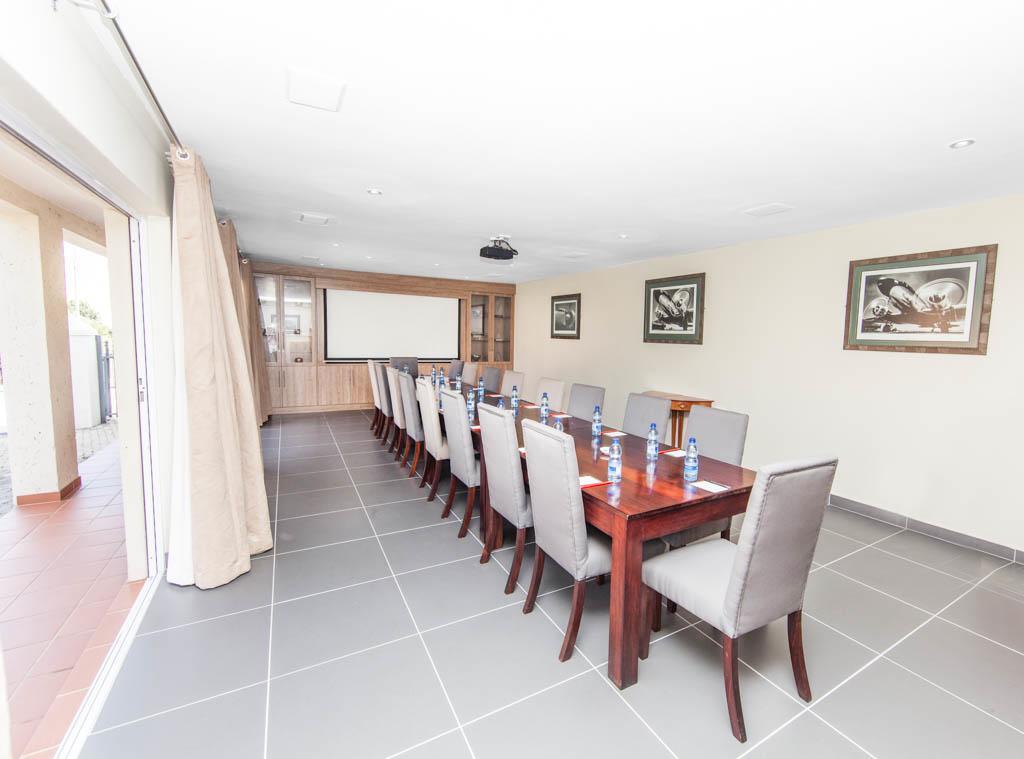 Vetho 2 Apartments Or Tambo Airport Kempton Park Exterior photo